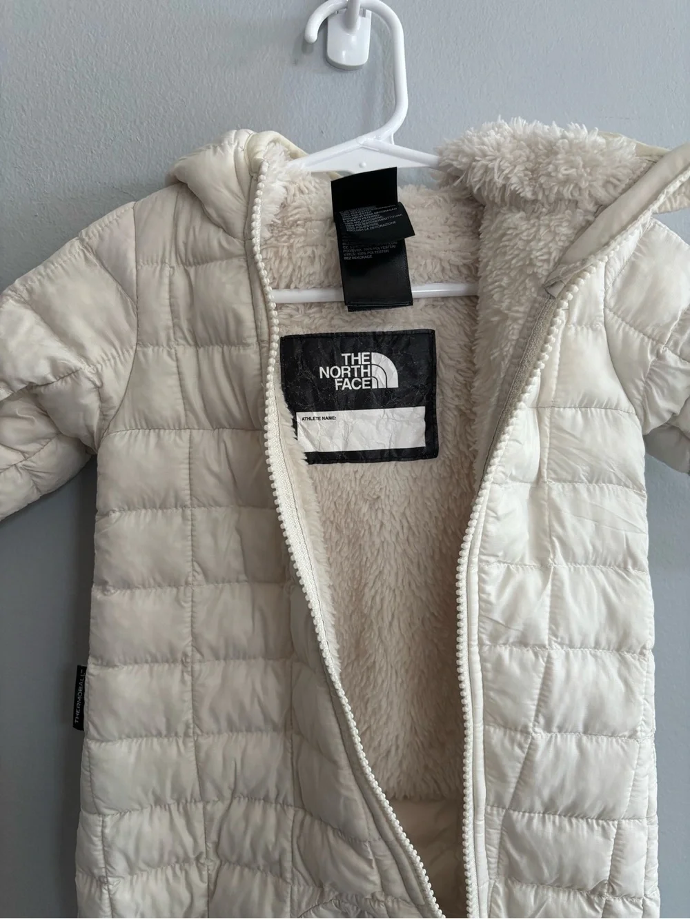 The North Face infant thermoball echo baby bunting 0-3m months beige